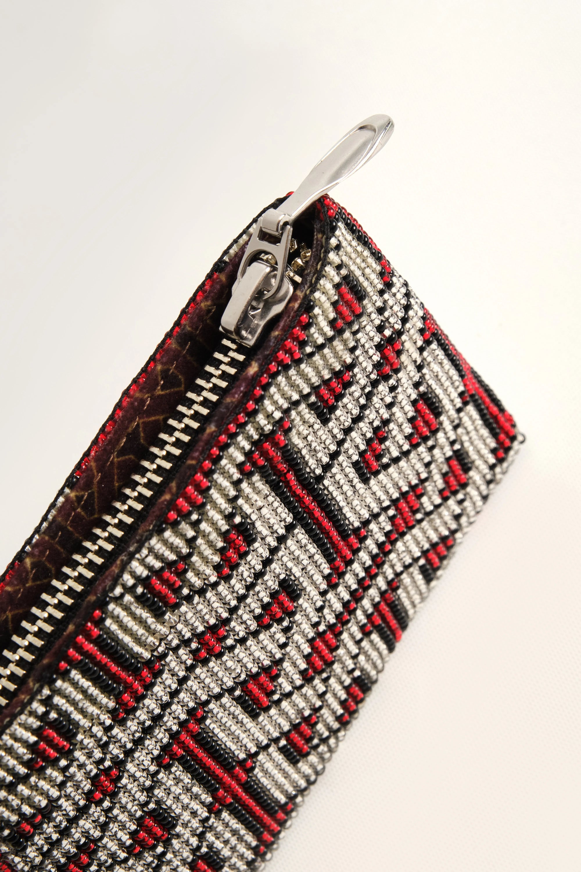 NIXI BONI WALLET Silver & Red